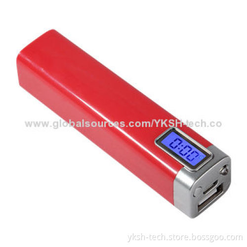 2,600mAh Power Bank in Lipstick Shape with Digital Display Function Mobile Charger